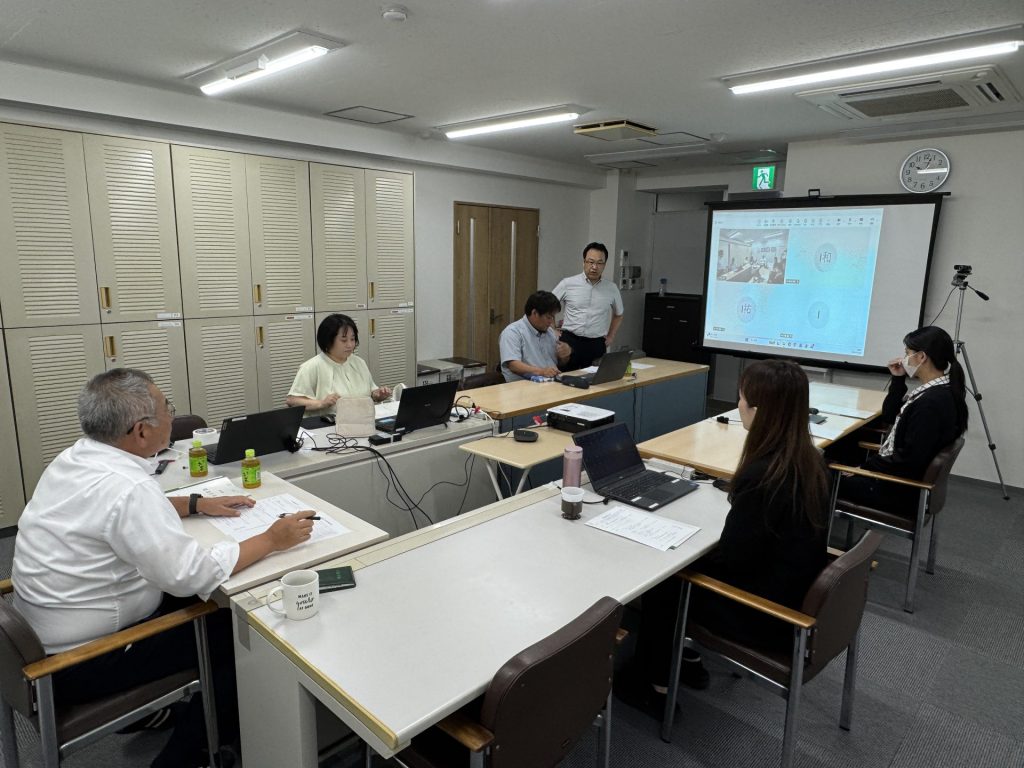 令和8年度3年目研修の様子